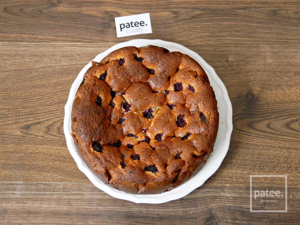 Творожный кекс-пирог с малиной - Шаг 11