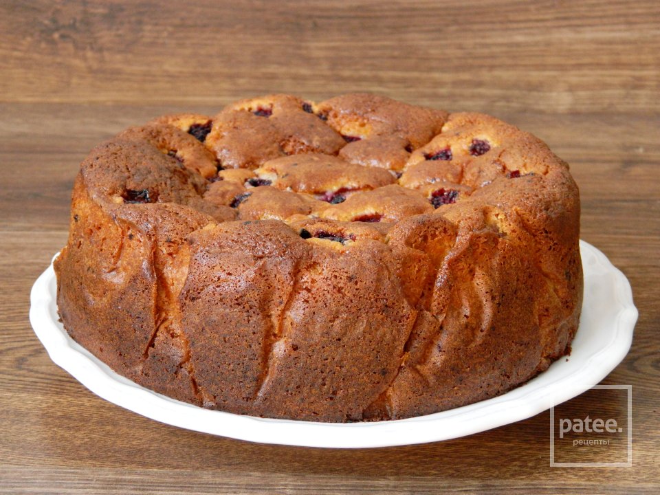 Творожный кекс-пирог с малиной - Шаг 12