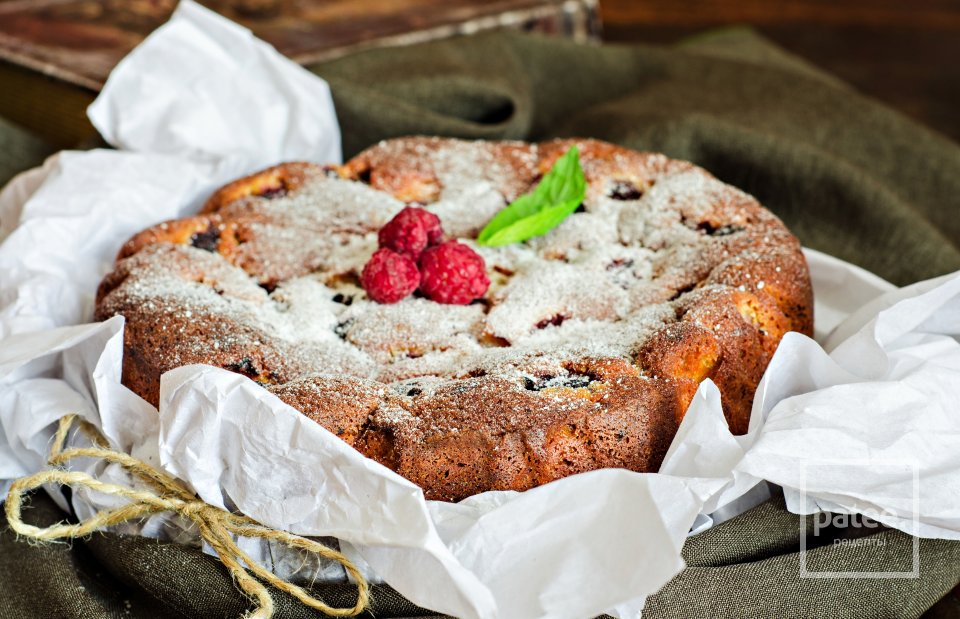 Творожный кекс-пирог с малиной - Шаг 13