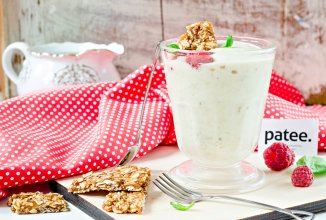 Банановое мороженое с овсяным грильяжем