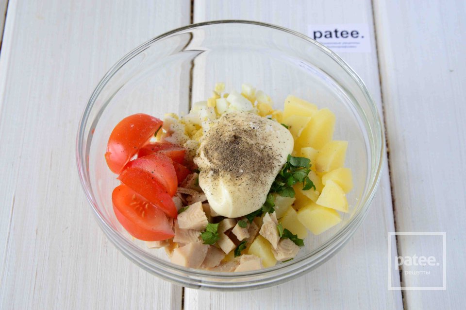 Салат с картофелем и консервированным кальмаром - Шаг 8