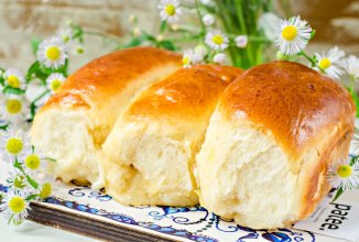 Сдобные пироги с яблоками