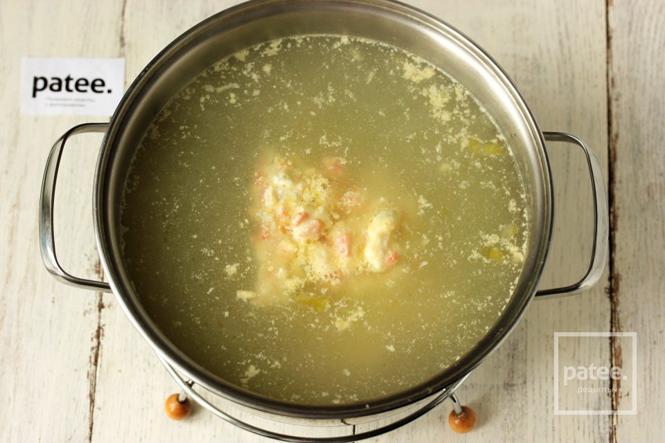 Сырный суп с крапивой - Шаг 7