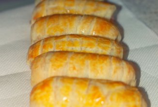 Сосиски в слоеном тесте