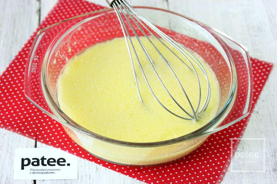 Кокосовые кексы с клубникой - Шаг 7