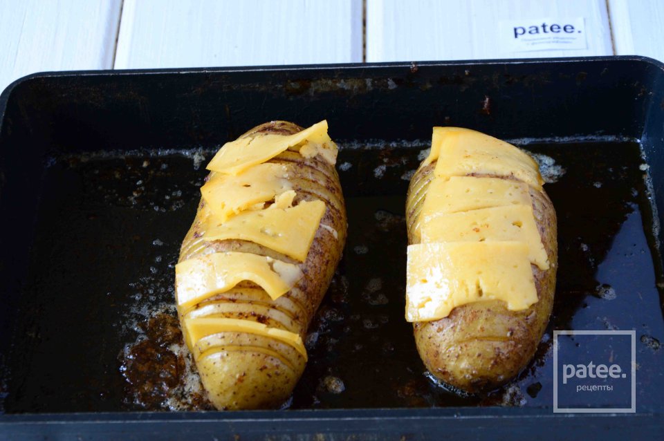 Запеченная картошка с сыром - Шаг 8