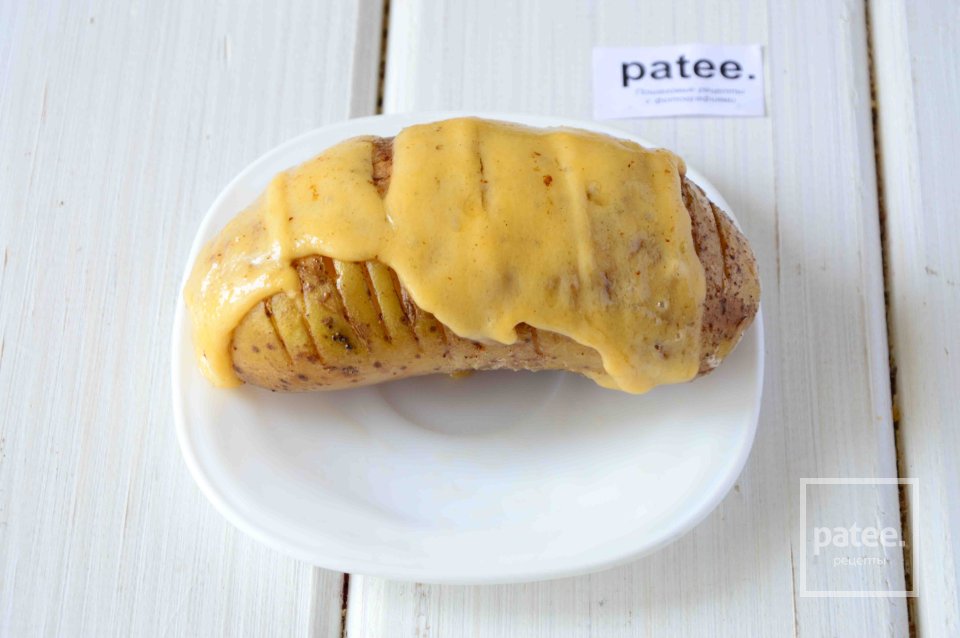 Запеченная картошка с сыром - Шаг 9