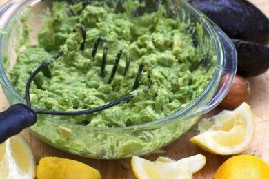 Соус гуакамоле (из авокадо) - приготовление