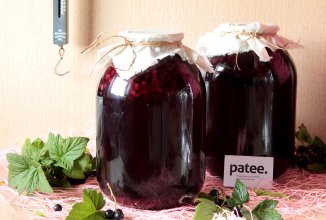 Компот из черной смородины