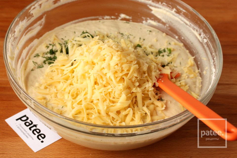 Сырный кекс с укропом - Шаг 8