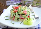 Овощной салат с травами