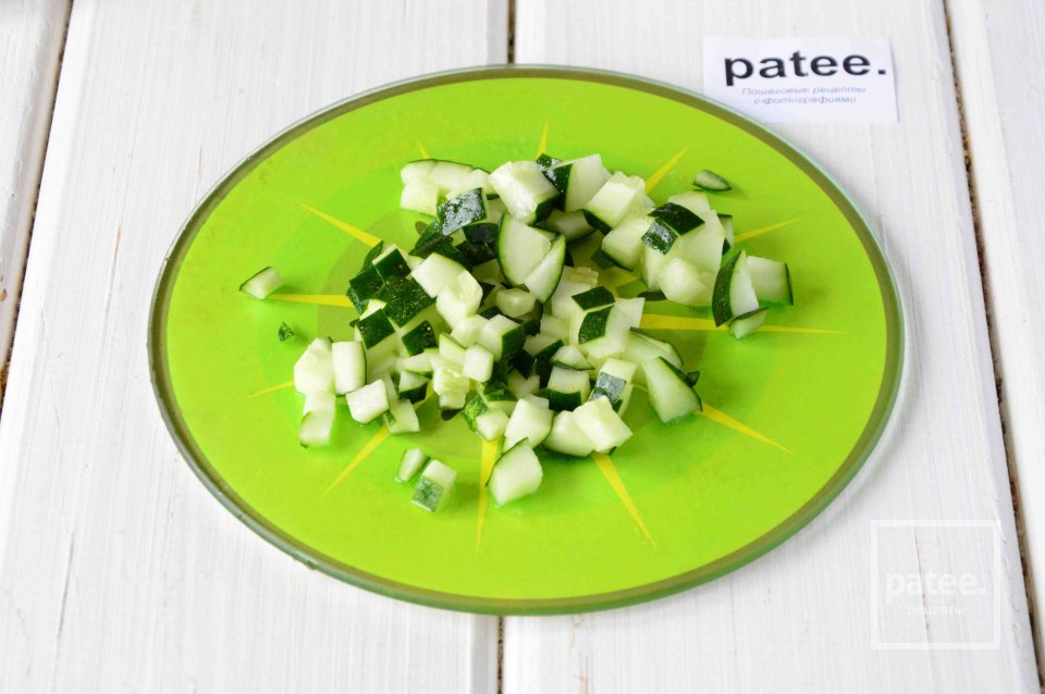 Овощной салат с травами - Шаг 2