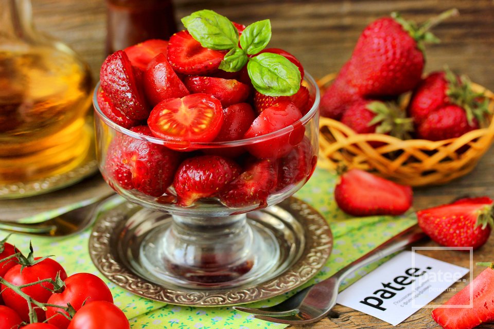 Салат из клубники и помидоров черри - Шаг 11