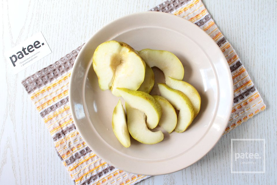 Бисквит с грушами в мультиварке - Шаг 6