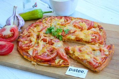 Рецепт Пицца с помидорами и моцарелой
