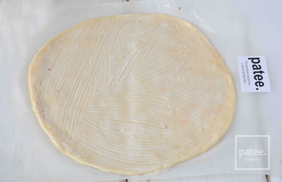 Пицца с помидорами и моцарелой - Шаг 3