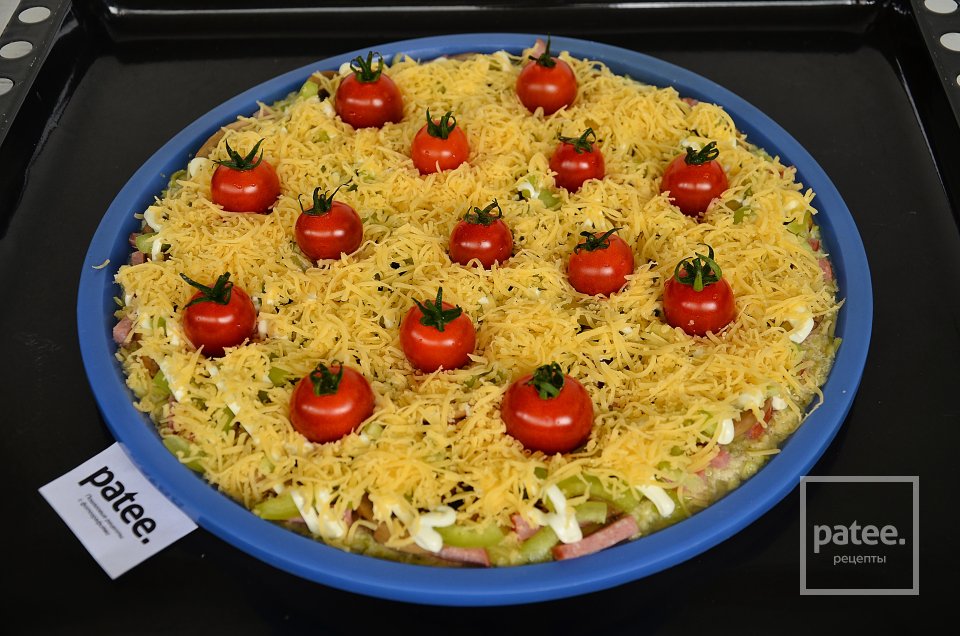 Кабачковая пицца с грибами и колбасой - Шаг 18