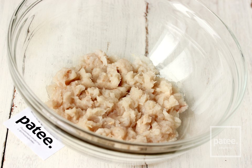 Тефтели из хека в соусе - Шаг 2