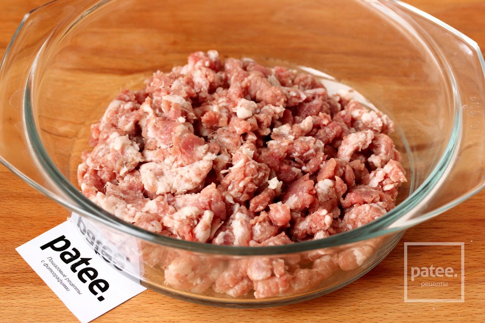 Фрикадельки с копчёной грудинкой и базиликом - Шаг 2