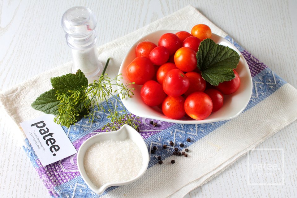 Консервированные помидоры на зиму - Шаг 1