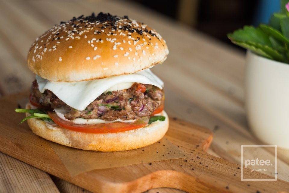 Гамбургер из телятины с соусом вителло тоннато - Шаг 37