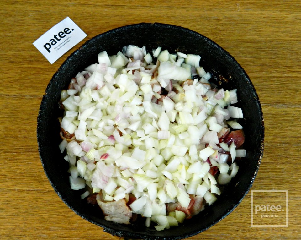 Картофельные галушки со шкварками - Шаг 14