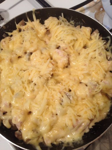 Жульен с курицей и грибами - Шаг 8