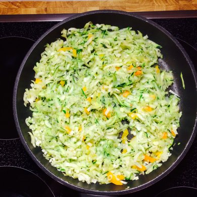 Пирог с цуккини и шпинатом - Шаг 6