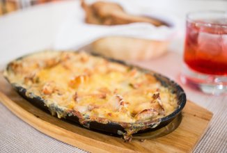 Запеканка с грибами и сыром грюйер