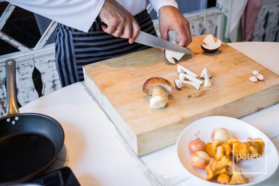 Запеканка с грибами и сыром грюйер - Шаг 2