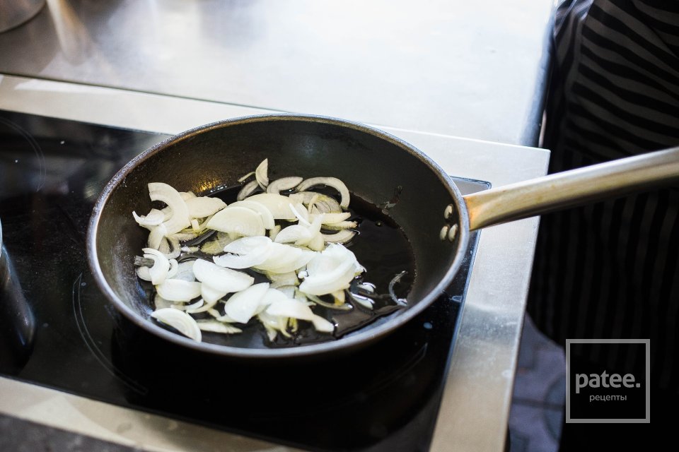 Запеканка с грибами и сыром грюйер - Шаг 8