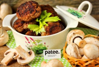 Котлеты из свинины с грибами