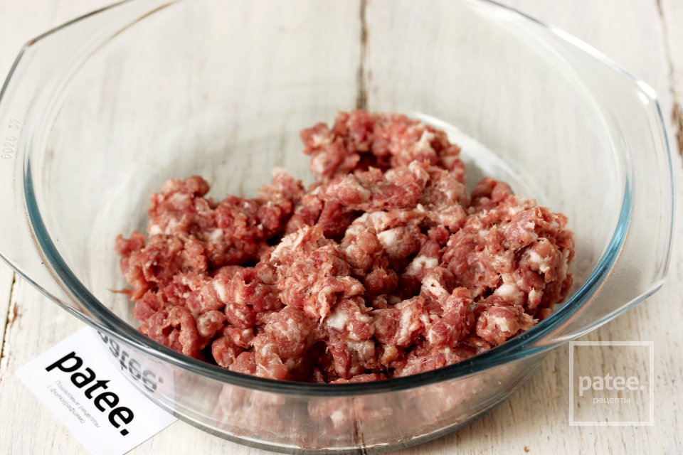 Котлеты из свинины с грибами - Шаг 4