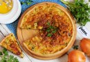 Киш с сыром и луком-пореем