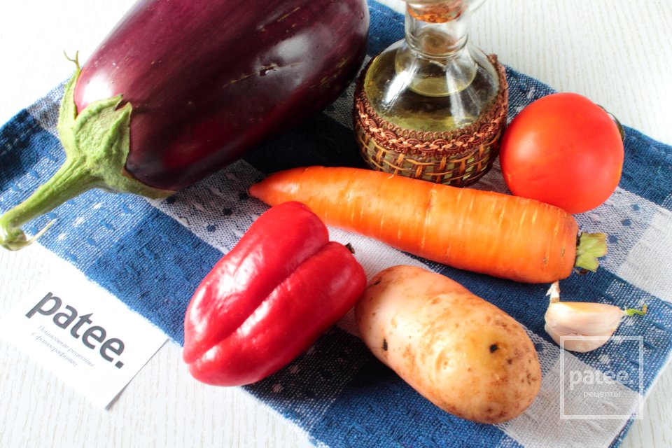 Баклажаны с картофелем в мультиварке - Шаг 1