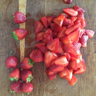 Очень ягодный бисквит - Шаг 5