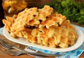 Крабовые вафли с укропом