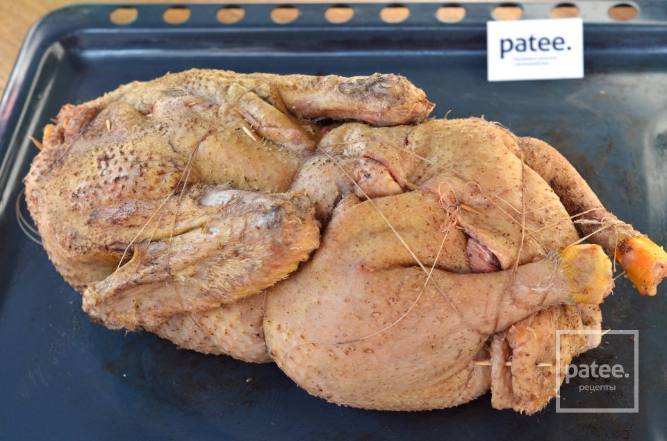 Утка фаршированная блинами - Шаг 21