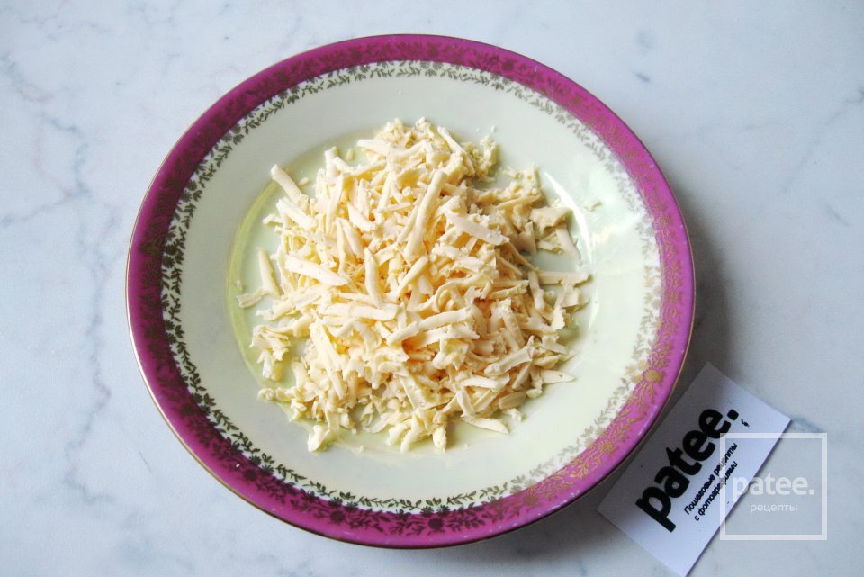 Салат с креветками и красной икрой - Шаг 4