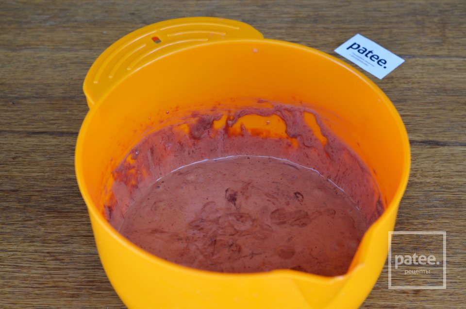 Печеночный торт со сметанной заправкой - Шаг 3