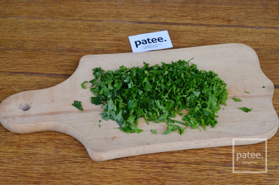 Печеночный торт со сметанной заправкой - Шаг 10