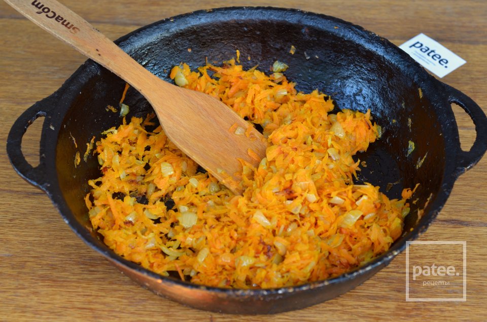 Печеночный торт со сметанной заправкой - Шаг 14