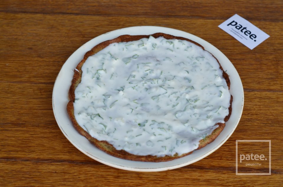 Печеночный торт со сметанной заправкой - Шаг 15