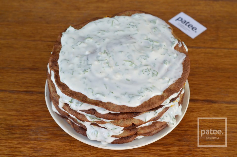 Печеночный торт со сметанной заправкой - Шаг 17