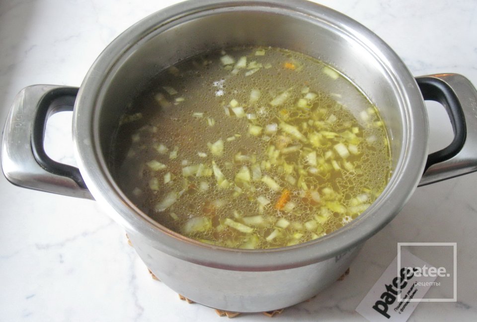Суп с индейкой, зелёной  чечевицей и лисичками - Шаг 11