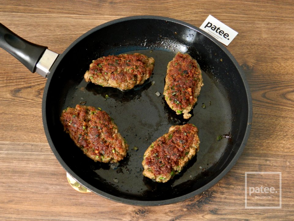 Котлеты по-измирски - Шаг 11