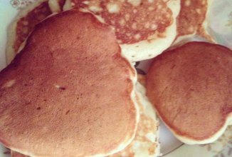 Нежные и пышные оладушки на кефире