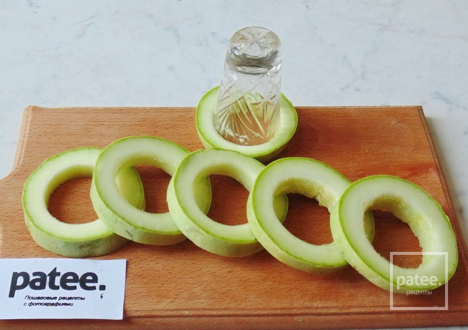 Котлеты в кабачках - Шаг 7