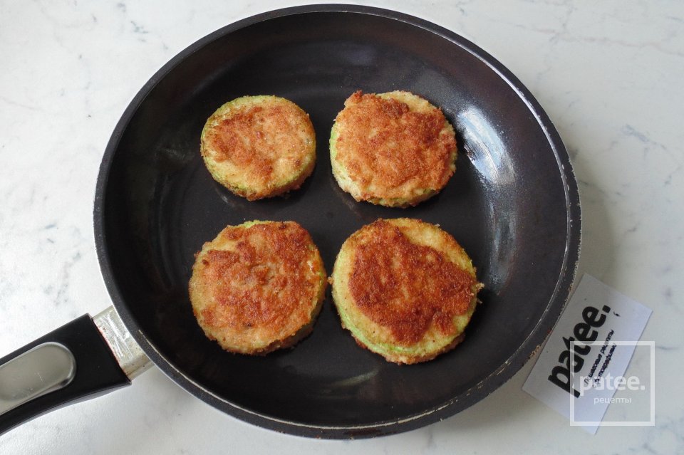 Котлеты в кабачках - Шаг 12
