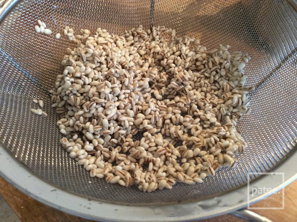 Суп из сушёных белых грибов с перловкой. - Шаг 2